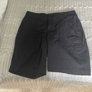 Women’s Athleta Trekkie shorts
